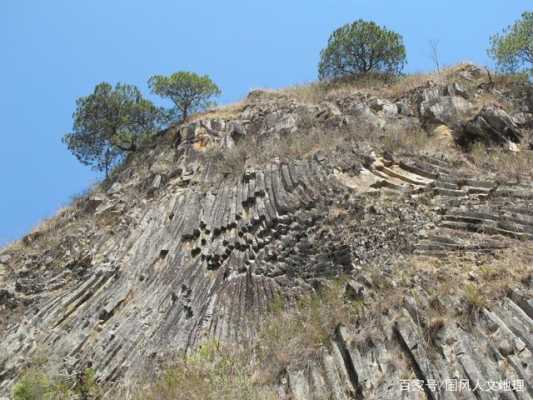 火山岩土壤（火山岩土壤特点）